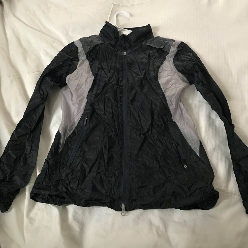 Nike golf rain jacket with bag
